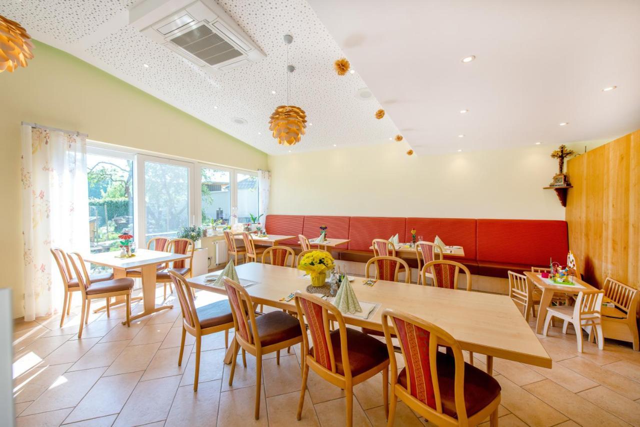 Waldesblick, Hotel-Restaurant Lahr  Extérieur photo