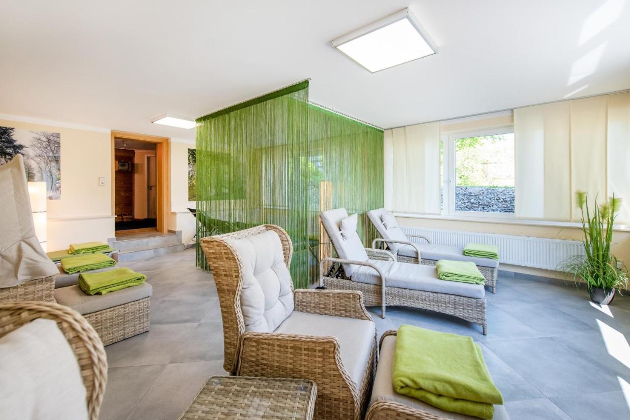 Waldesblick, Hotel-Restaurant Lahr  Extérieur photo