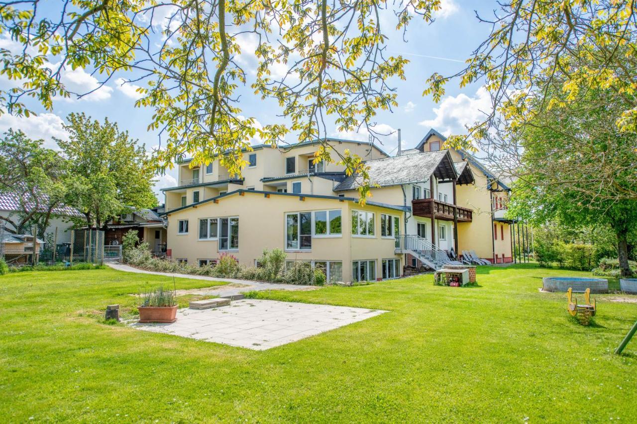 Waldesblick, Hotel-Restaurant Lahr  Extérieur photo