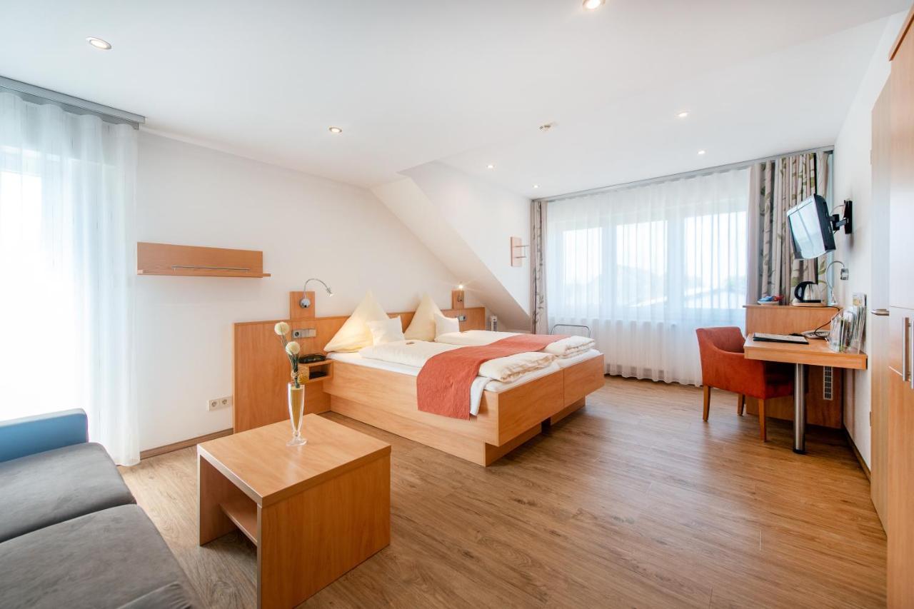 Waldesblick, Hotel-Restaurant Lahr  Extérieur photo