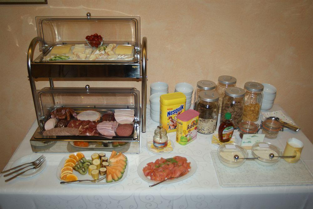 Waldesblick, Hotel-Restaurant Lahr  Extérieur photo